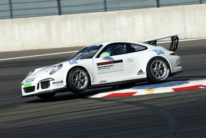 Porsche junior GT3 in actie